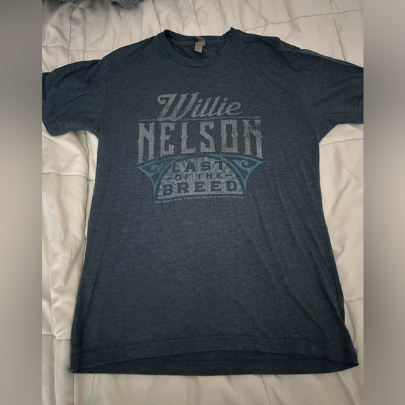 Willie Nelson t-shirt size small - Picture 2 of 5